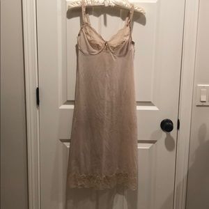Vintage Olga slip